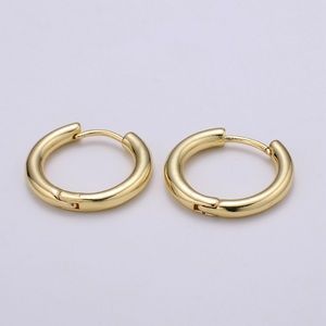 18K Gold Simple Hoop Earrings